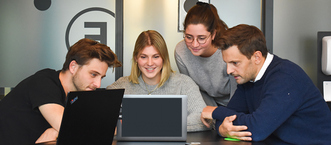 cherrydeck-UpsEF48wAgk-unsplash_resize-2